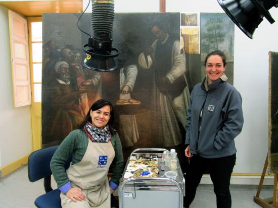 C. León y N. Soler en el Laboratorio de Pintura. Archivo CNCR, Neveu, S. 2016