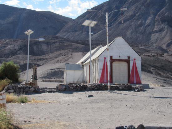 Iglesia de Miñi Miñe (Pérez, M., 2021. Archivo CNCR).